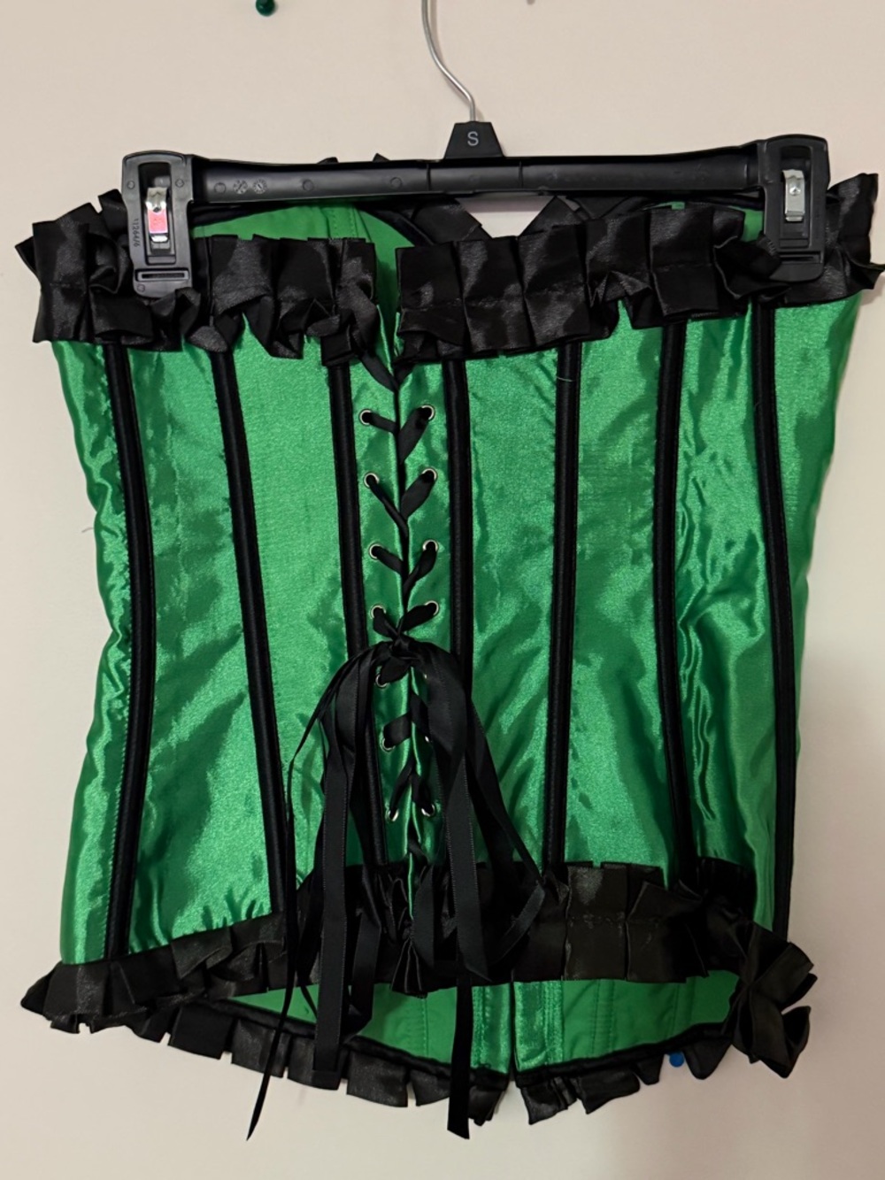Gothic Green and Black Satin Corset - Picture 3 of 5